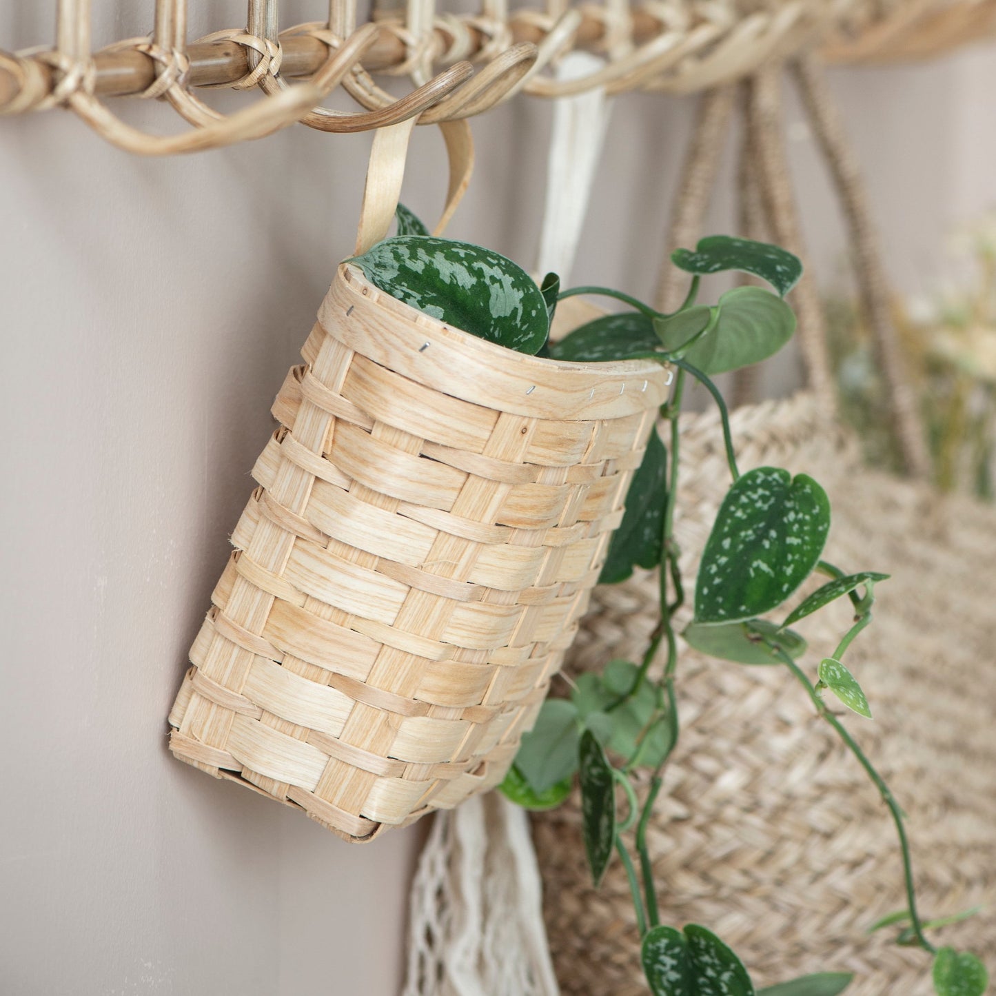 Chip Wood Wall Basket