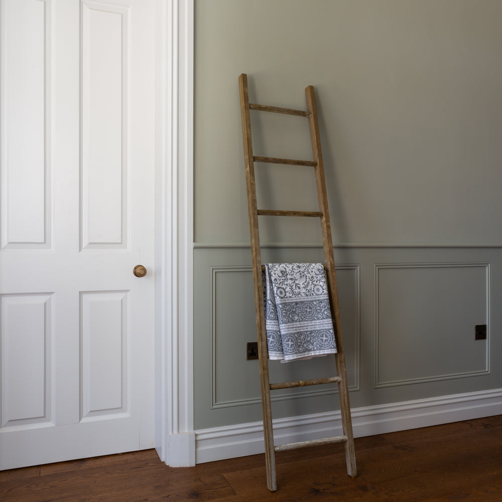 Rustic Display Ladder